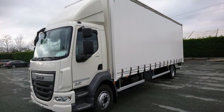 Location de camion porteur 50m³ à Bourgoin-Jallieu – Transport pro toutes distances Location de camion porteur 50m³ à Bourgoin-Jallieu – Transport pro toutes distances