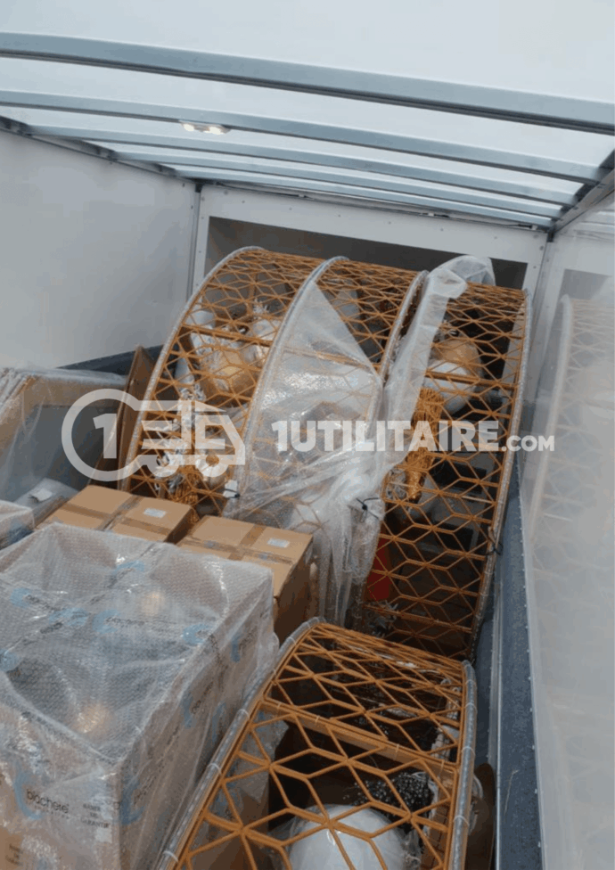 Transport des décorations de Noël pour la Mairie de Paris | 1Utilitaire.com